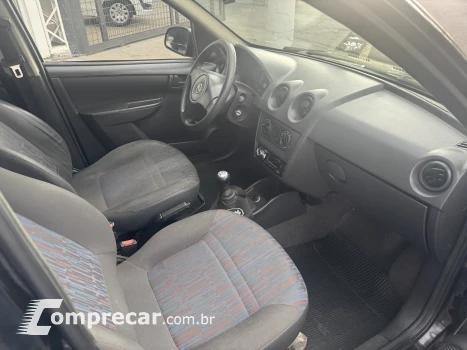 CELTA 1.0 MPFI Life 8V