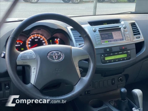 Toyota HILUX 3.0 SRV TOP 4X4 CD 16V Turbo Intercooler 4 portas