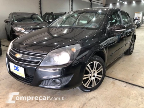 CHEVROLET VECTRA HATCH - 2.0 MPFI GT HATCH 8V 4P MANUAL 4 portas