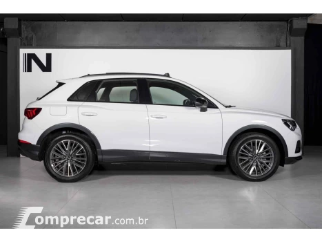 Audi Q3 1.4 35 TFSI GASOLINA BLACK S TRONIC 4 portas