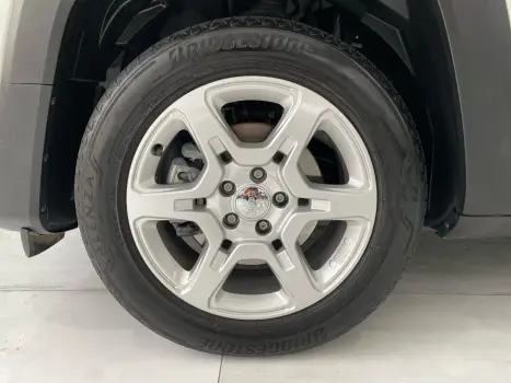 Renegade Sport T270 1.3 TB 4x2 Flex Aut.