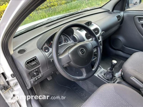 CHEVROLET CORSA 1.4 MPFI Premium Sedan 8V 4 portas