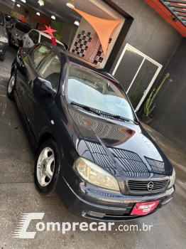 ASTRA 1.8 MPFI Comfort Sedan 8V