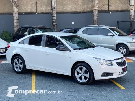 CHEVROLET CRUZE 1.8 LT 16V 4 portas