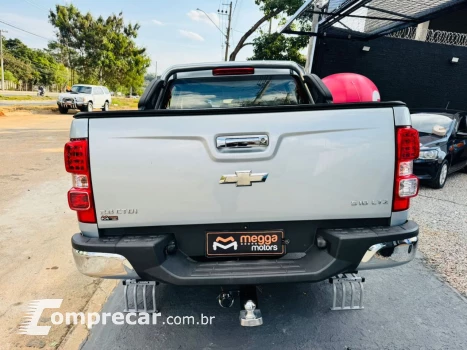 S10 2.8 16V LTZ CABINE DUPLA 4X4 TURBO DIESEL AUTOMÁTICO