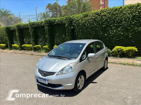 Honda FIT 1.4 LX 8V 4 portas