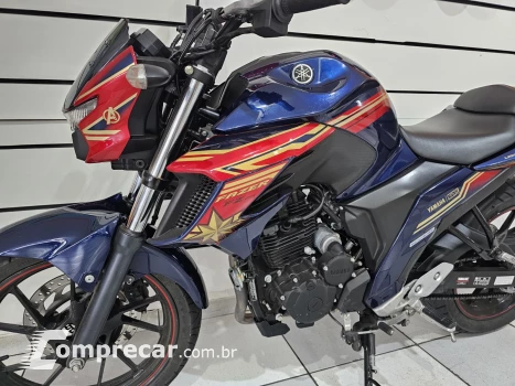 FZ25 FAZER capita marvel