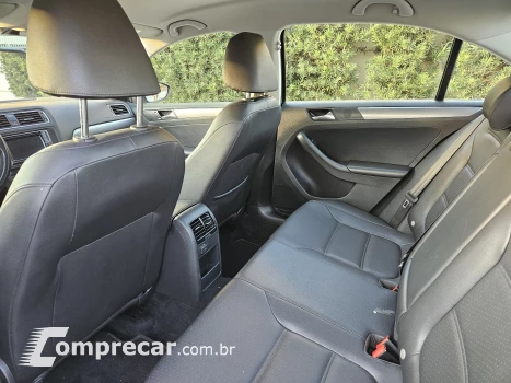 JETTA 1.4 16V TSI Comfortline