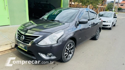 NISSAN VERSA 1.6 16V Unique 4 portas