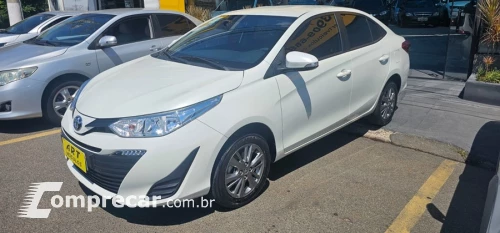 Toyota YARIS 4 portas