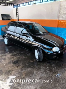 CORSA 1.0 MPFI Classic Sedan Life 8V