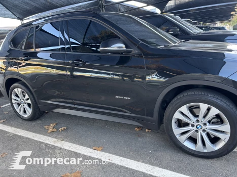 BMW X1 2.0 16V Turbo Activeflex Sdrive20i 4 portas