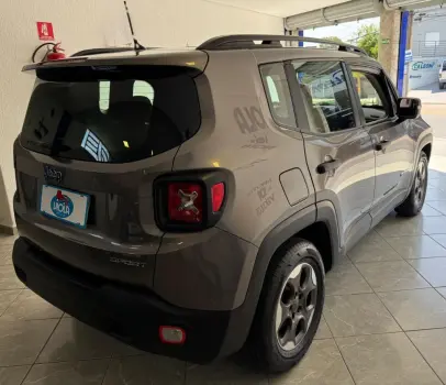 Renegade Sport 1.8 4x2 Flex 16V Aut.
