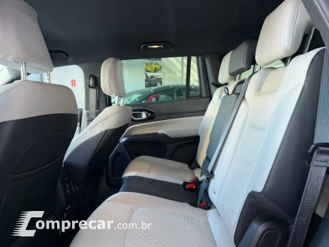 COMMANDER 1.3 T270 Turbo Limited