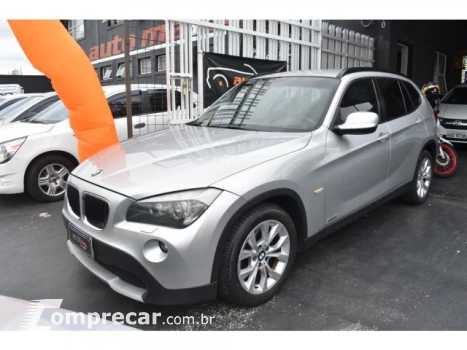 BMW X1 - 2.0 16V SDRIVE18I 4P AUTOMÁTICO 4 portas