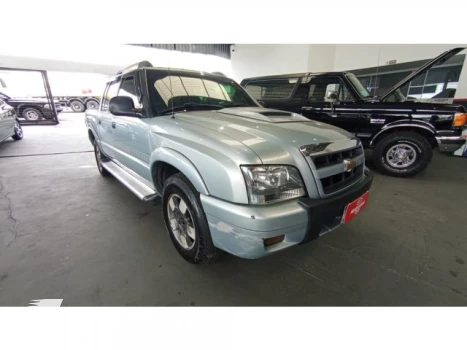 S10 - 2.4 MPFI EXECUTIVE 4X2 CD 8V 4P MANUAL