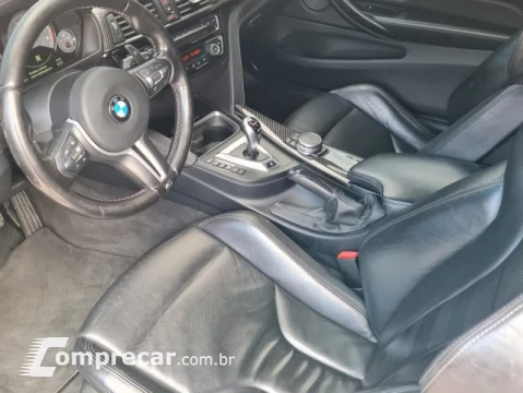BMW M4 - 3.0 COUPÉ I6 24V 2P AUTOMÁTICO 4 portas