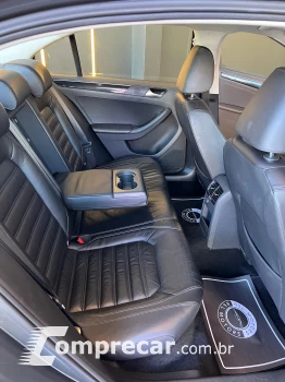 JETTA 2.0 TSI Highline 211cv