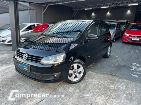 Volkswagen FOX 1.6 MI 8V 4 portas