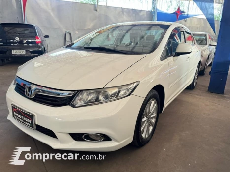 Honda CIVIC 4 portas