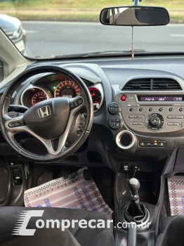 Honda FIT 1.5 EX 16V 4 portas