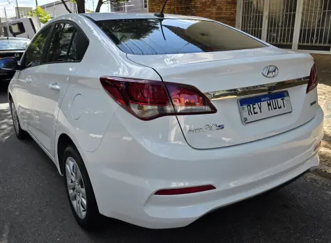 HB20S 1.6 Comfort Plus Automatico