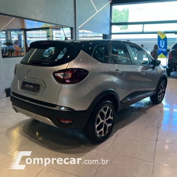 CAPTUR Intense Bose 2.0 16V Flex 5p Aut.