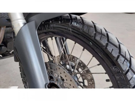 F 800 GS ADVENTURE - Trail