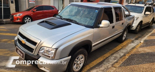 CHEVROLET S10 2.4 MPFI Advantage 4X2 CD 8V 4 portas