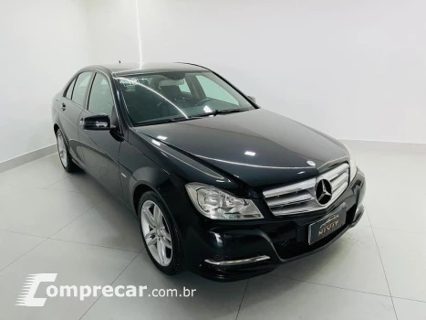 Mercedes-Benz C 180 CGI 4 portas