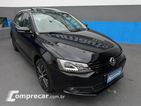 JETTA 2.0 TSI Highline 211cv