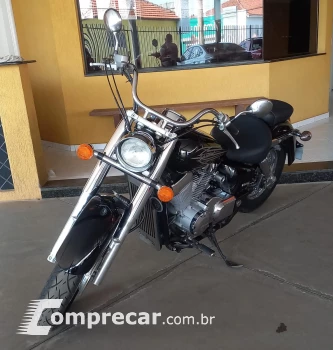 HONDA SHADOW 750