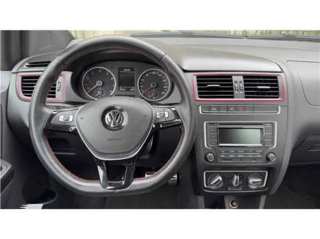 Volkswagen FOX 1.6 MI ROCK IN RIO 8V FLEX 4P MANUAL 4 portas