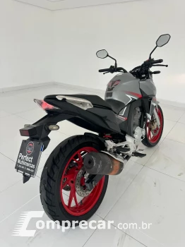 CB 250 -TWISTER