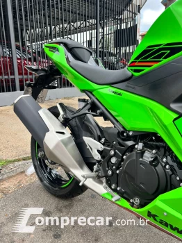 NINJA 400