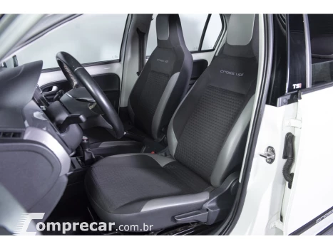 Volkswagen CROSS UP 1.0 TSI 12V FLEX 4P MANUAL 4 portas