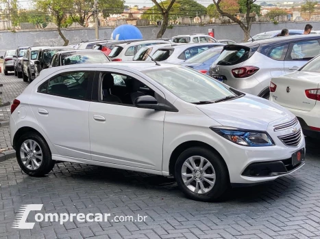 CHEVROLET ONIX 1.0 MPFI Lollapalooza 8V 4 portas