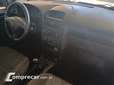 Astra sedan 1.8