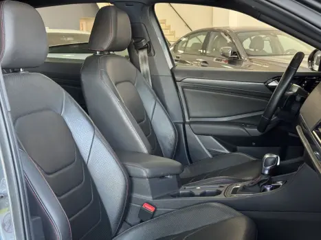 Jetta 2.0 4P 350 TSI GLI AUTOMÁTICO DSG