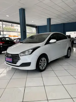 Hyundai HB20S 1.0 Comfort Plus 12V 4 portas