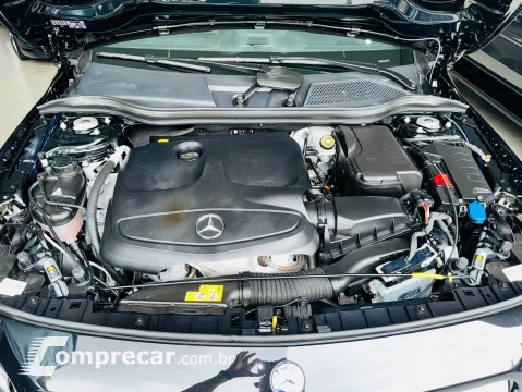 Mercedes-Benz GLA 250 2.0 16V Turbo Sport 4matic 4 portas