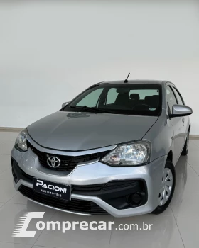 Toyota ETIOS 1.5 X Sedan 16V 4 portas