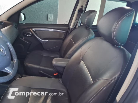 DUSTER 2.0 Tech Road 4X2 16V