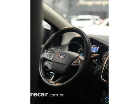 FOCUS 2.0 TITANIUM 16V FLEX 4P POWERSHIFT