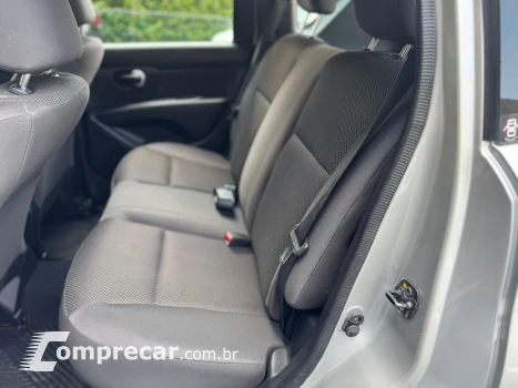 LIVINA 1.6 S 16V