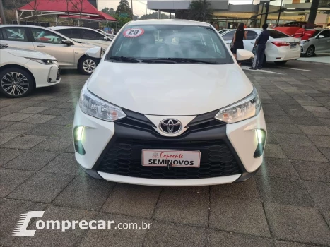 Toyota YARIS 1.5 16V FLEX XL MULTIDRIVE 4 portas