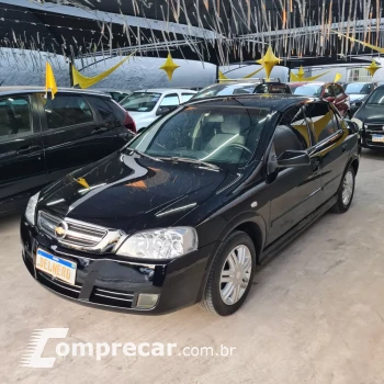 ASTRA SEDAN 2.0 8v CD