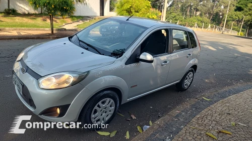 FORD FIESTA 1.6 MPI Class Hatch 8V 4 portas