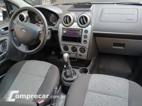 FIESTA 1.6 MPI Hatch 8V
