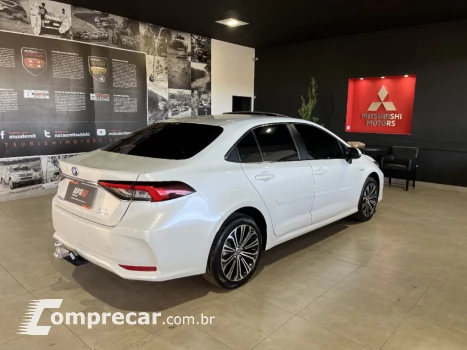 COROLLA 1.8 VVT-I Hybrid Altis